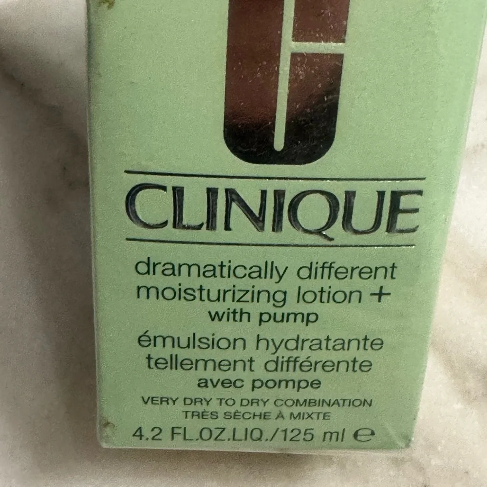 Clinique Cream Makeup for Radiant Skin
